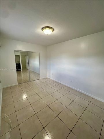 5410 W 7th Ave 1, Hialeah, FL 33012