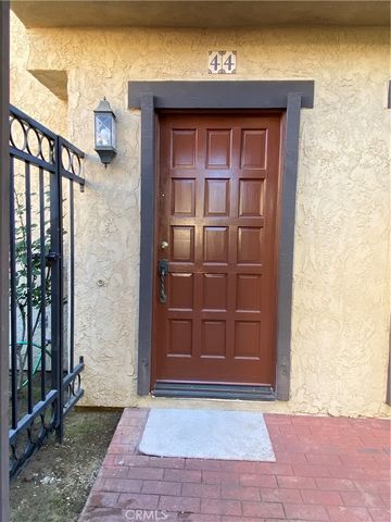 427 E. Mission Road 44, Alhambra, CA 91801