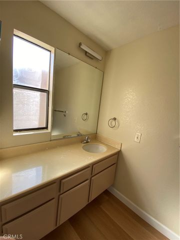 427 E. Mission Road 44, Alhambra, CA 91801