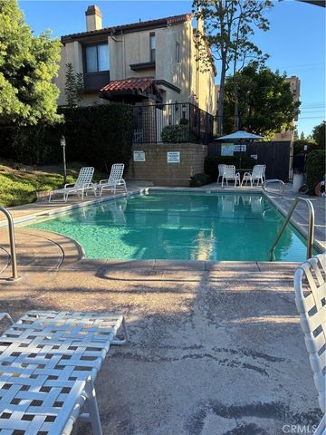 427 E. Mission Road 44, Alhambra, CA 91801