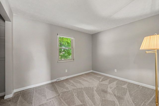 308 Chelsea Square, Florence, KY 41042