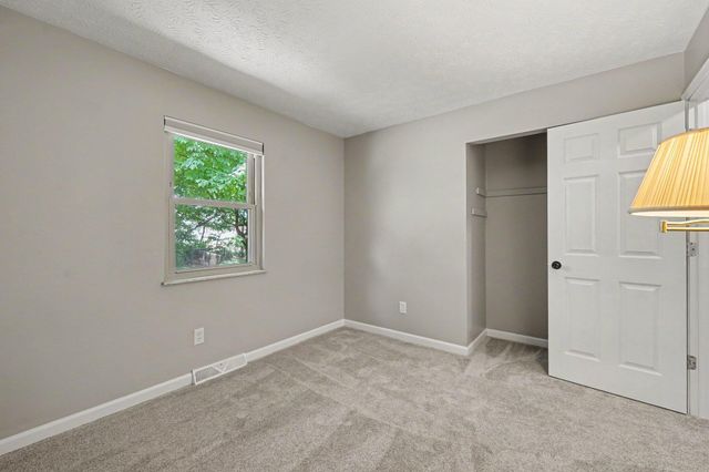 308 Chelsea Square, Florence, KY 41042