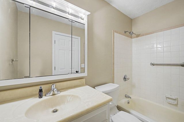 308 Chelsea Square, Florence, KY 41042