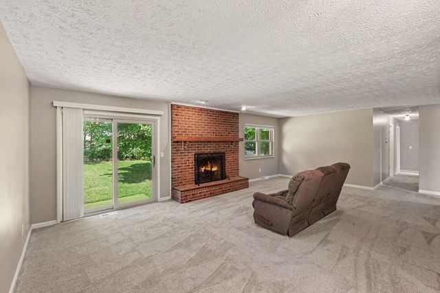 308 Chelsea Square, Florence, KY 41042