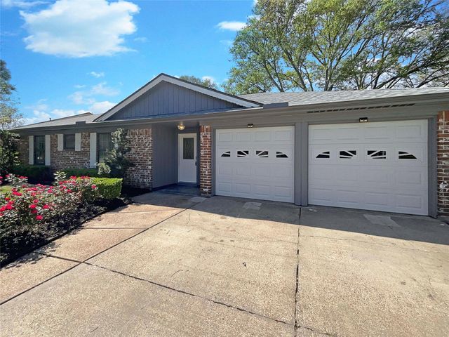5108 Halbert Drive, Pearland, TX 77581