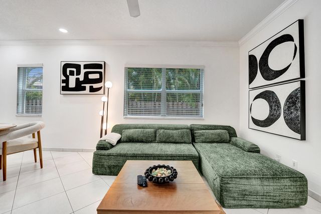 1450 N RIVERSIDE Drive 103, Pompano Beach, FL 33062