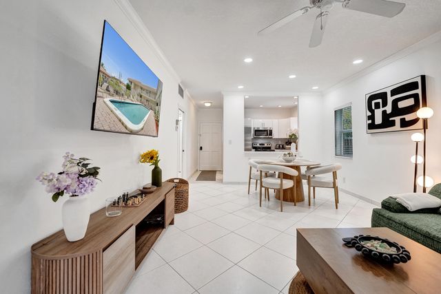 1450 N RIVERSIDE Drive 103, Pompano Beach, FL 33062