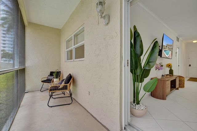 1450 N RIVERSIDE Drive 103, Pompano Beach, FL 33062