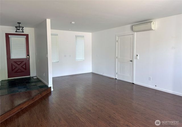 1226 Dewey Drive, Coupeville, WA 98239