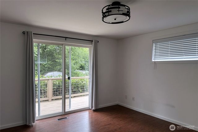 1226 Dewey Drive, Coupeville, WA 98239