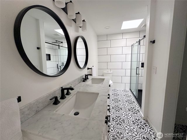 1226 Dewey Drive, Coupeville, WA 98239