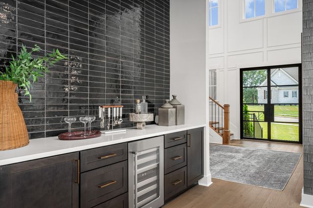 7287 Woodruff Dr, Fairview, TN 37062