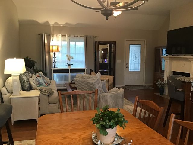 8960 New Chapel Rd, Springfield, TN 37172