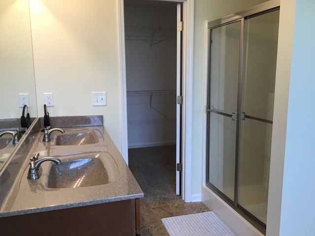 8960 New Chapel Rd, Springfield, TN 37172