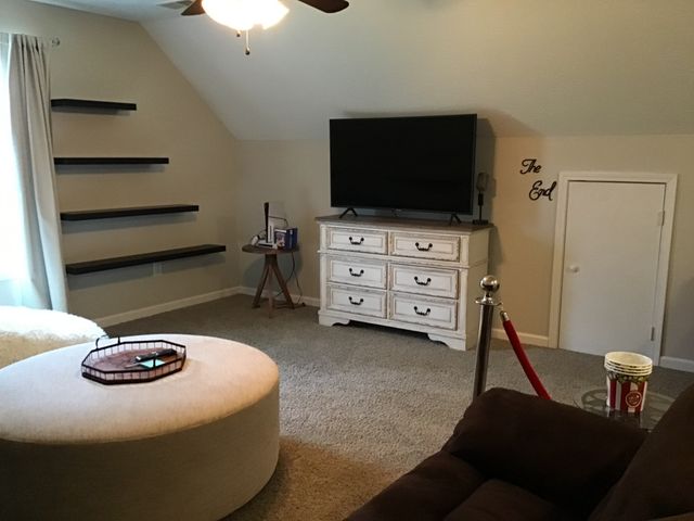 8960 New Chapel Rd, Springfield, TN 37172