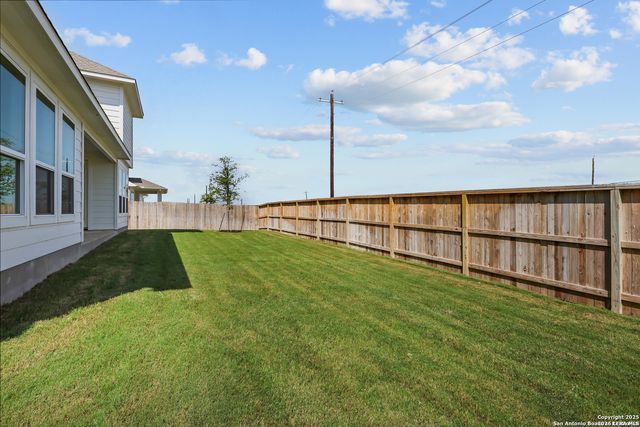 179 KATIE CT, Castroville, TX 78009