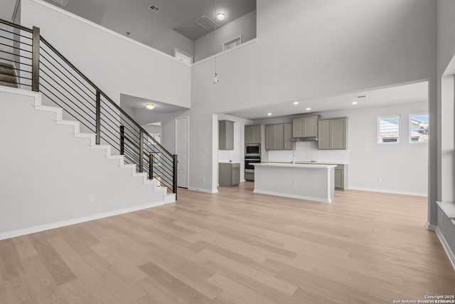 179 KATIE CT, Castroville, TX 78009