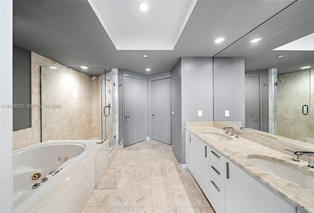 1331 Brickell Bay Drive 3705, Miami, FL 33131