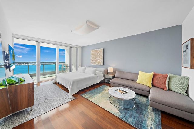 1331 Brickell Bay Drive 3705, Miami, FL 33131