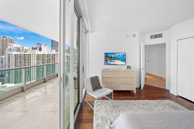 1331 Brickell Bay Drive 3705, Miami, FL 33131