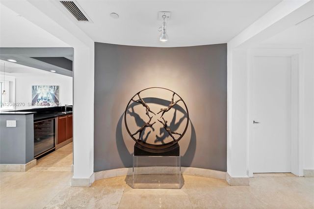 1331 Brickell Bay Drive 3705, Miami, FL 33131