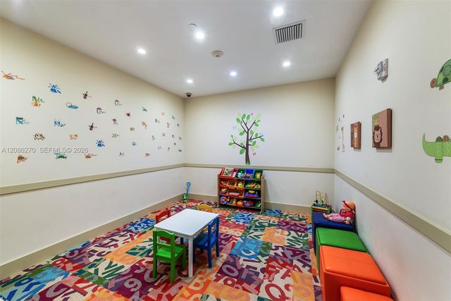 1331 Brickell Bay Drive 3705, Miami, FL 33131