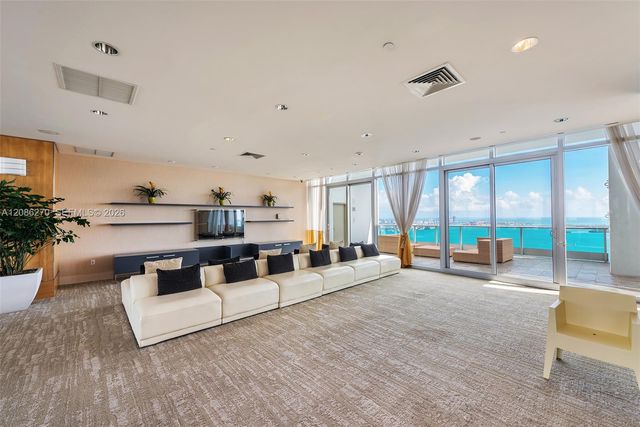 1331 Brickell Bay Drive 3705, Miami, FL 33131
