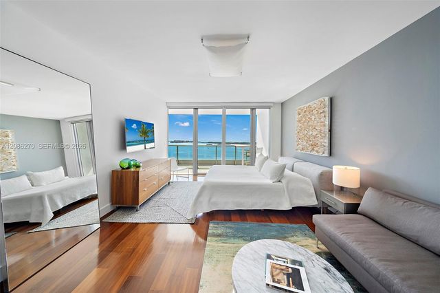1331 Brickell Bay Drive 3705, Miami, FL 33131