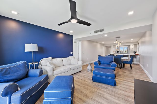 2201 Marina Isle Way, Jupiter, FL 33477
