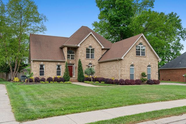 4723 Garcia Blvd, Murfreesboro, TN 37128