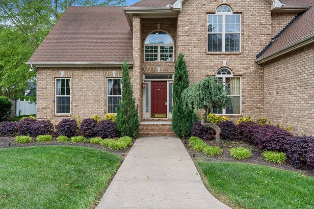 4723 Garcia Blvd, Murfreesboro, TN 37128