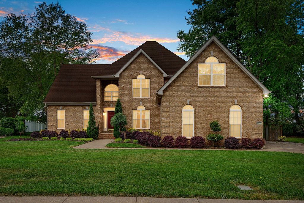 4723 Garcia Blvd, Murfreesboro, TN 37128