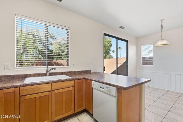 11179 W ALMERIA Road, Avondale, AZ 85392