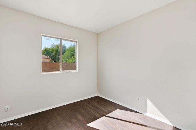 11179 W ALMERIA Road, Avondale, AZ 85392