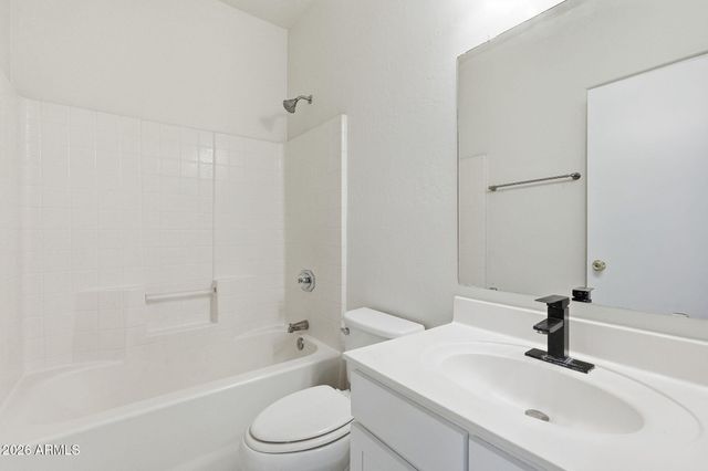 11179 W ALMERIA Road, Avondale, AZ 85392