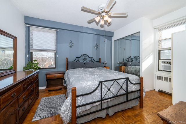 166 Pearsall Drive 5E, Mount Vernon, NY 10552