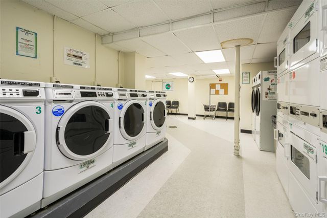 166 Pearsall Drive 5E, Mount Vernon, NY 10552