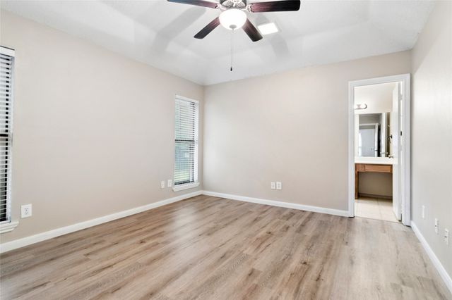6004 Twinhill Drive, Arlington, TX 76016