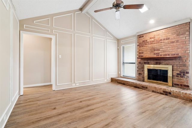 6004 Twinhill Drive, Arlington, TX 76016