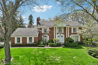 4142 Waterwheel Lane, Bloomfield Hills, MI 48302
