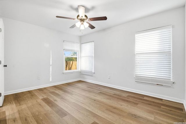 2822 Knight Robin Dr, San Antonio, TX 78209