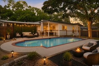 2822 Knight Robin Dr, San Antonio, TX 78209