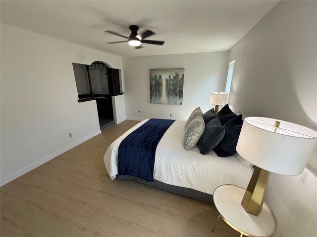 1413 Lamplighter Lane, Edgecliff Village, TX 76134