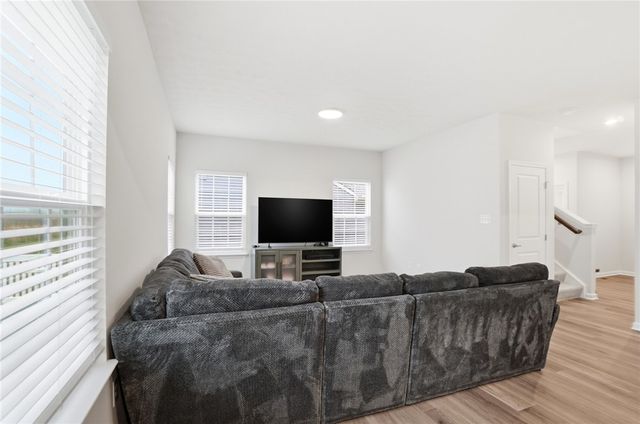 3409 Arrowwood Street, Tipp City, OH 45371