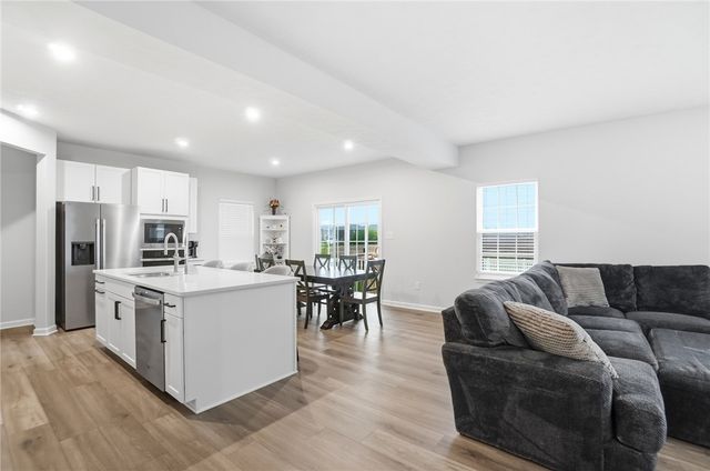3409 Arrowwood Street, Tipp City, OH 45371