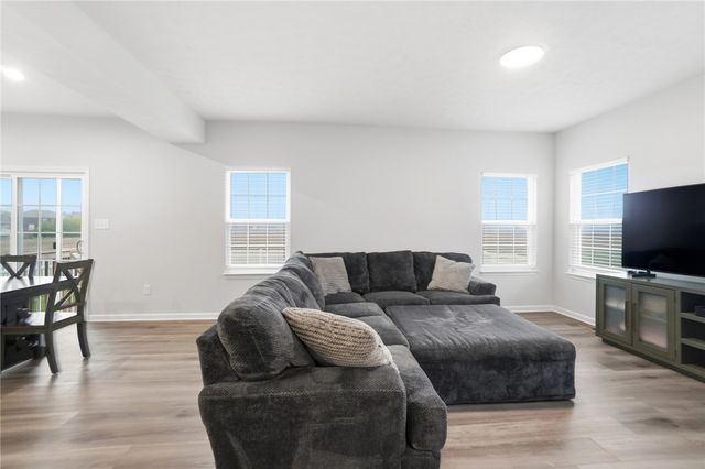 3409 Arrowwood Street, Tipp City, OH 45371