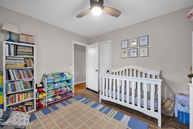 229 Douglas Ln, Shepherdsville, KY 40165