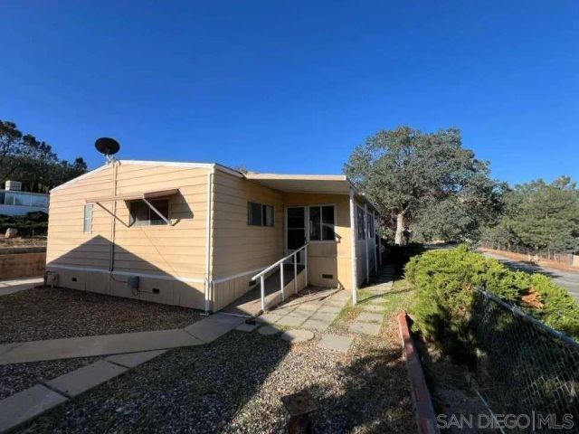 101 Jones St, Bodfish, CA 93205