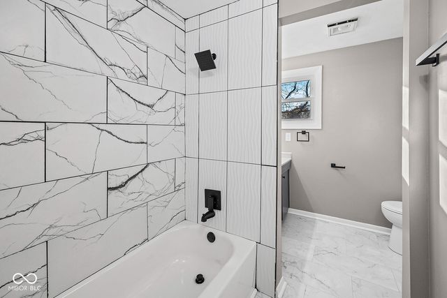 1406 Meadowbrook Court, Lafayette, IN 47905