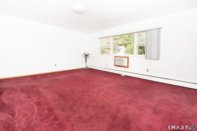 153 Cherry Hill Drive 2B, Bridgeport, CT 06606